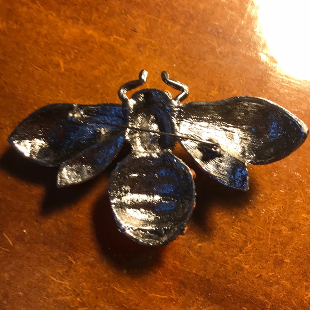 Brooch - Picture 2 of 3